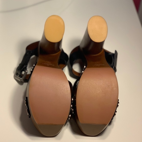 Mulberry Black Vachetta Leather Garden Sandals. - Picture 3 of 8